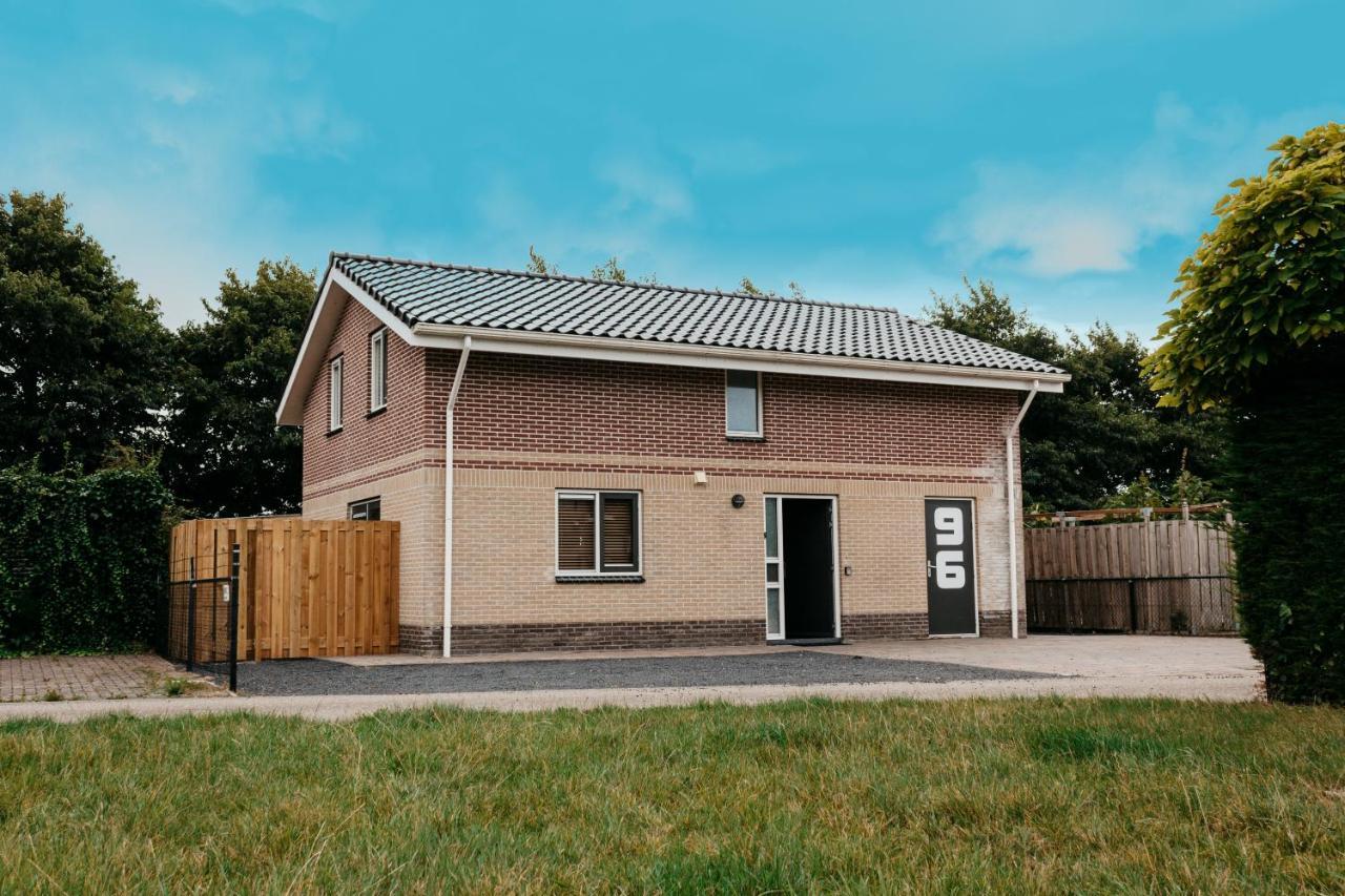 Luxus Familienvilla Mit Jacuzzi & Sauna 2 Tzummarum Dış mekan fotoğraf
