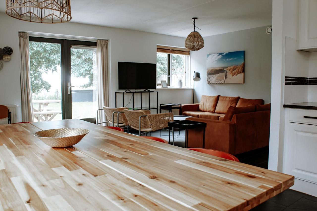 Luxus Familienvilla Mit Jacuzzi & Sauna 2 Tzummarum Dış mekan fotoğraf